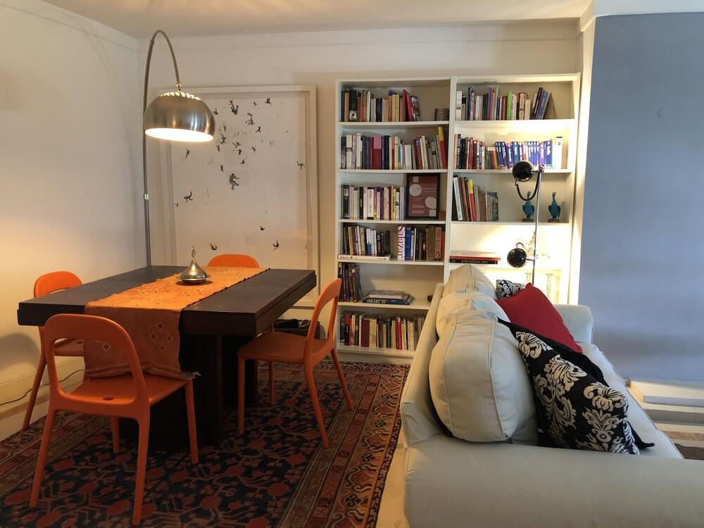 Apartment Luxe Spacious Flat *